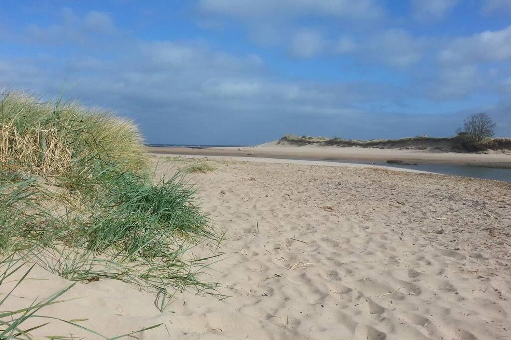 Waterside View * Alnmouth